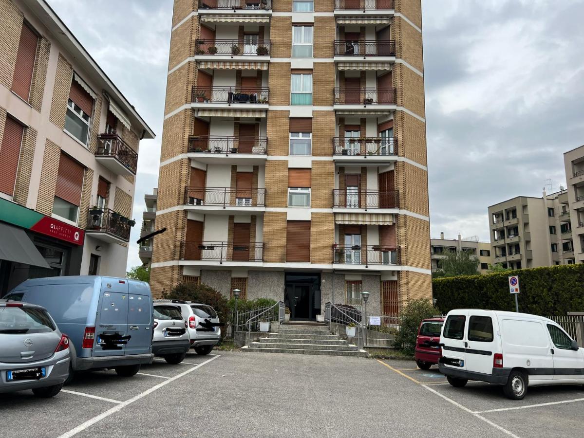 Rosanna House - Vedano Al Lambro Villa Monza Exterior photo